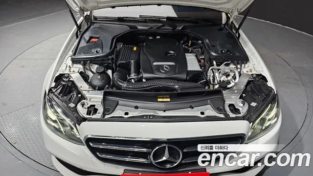 2020 Mercedes-Benz E-Class W213 E250 Avantgarde VIN W1KZF4FBXLA800704