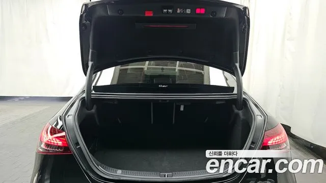 2023 Mercedes-Benz E-Class W213 E250 AMG Line Sold VIN W1KZF4FBXPB180288 – trunk area