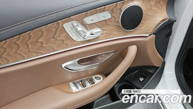 2023 Mercedes-Benz E-Class W213 E250 Exclusive Sold VIN W1KZF4FBXPB186298 – side profile 2023 Mercedes-Benz E-Class W213 E250 Exclusive Sold VIN W1KZF4FBXPB186298 – side profile