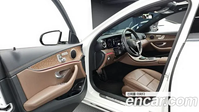 2023 Mercedes-Benz E-Class W213 E250 Exclusive Sold VIN W1KZF4FBXPB186298 – undercarriage 2023 Mercedes-Benz E-Class W213 E250 Exclusive Sold VIN W1KZF4FBXPB186298 – undercarriage