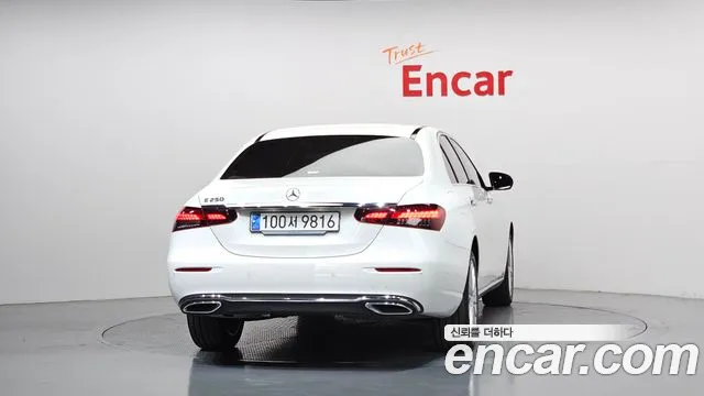 2023 Mercedes-Benz E-Class W213 E250 Exclusive Sold VIN W1KZF4FBXPB186298 – photo 19 2023 Mercedes-Benz E-Class W213 E250 Exclusive Sold VIN W1KZF4FBXPB186298 – photo 19