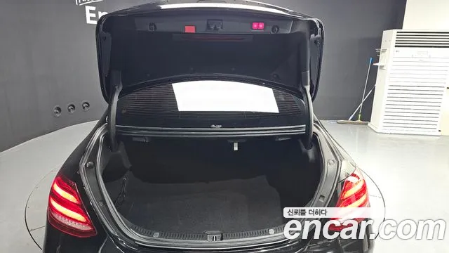 2020 Mercedes-Benz E-Class W213 E300 4MATIC Exclusive Sold VIN W1KZF4KB3LA824798 – side profile