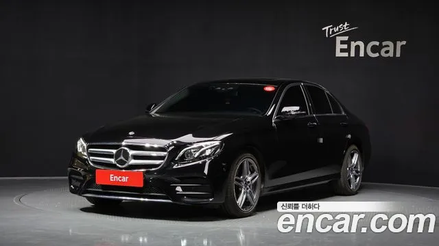 2020 Mercedes-Benz E-Class W213 E300 4MATIC AMG Line Sold VIN W1KZF4KB5LA842235 – exterior detail