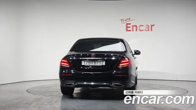 2020 Mercedes-Benz E-Class W213 E300 4MATIC AMG Line Sold VIN W1KZF4KB7LA843371 – photo 15
