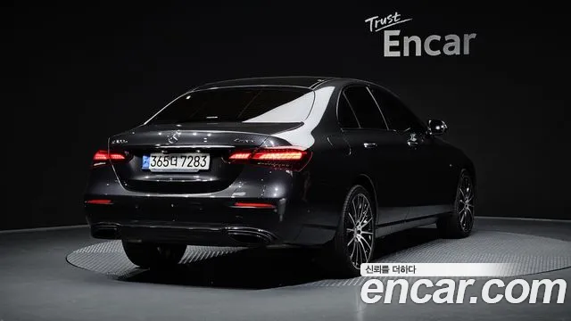 2021 Mercedes-Benz E-Class W213 E300e 4MATIC Exclusive Sold VIN W1KZF5EB4MA955631 – photo 19