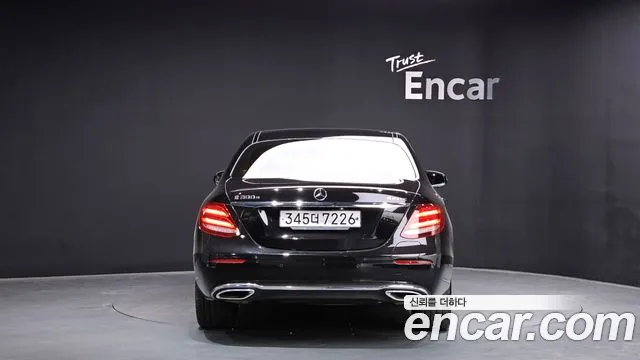 2020 Mercedes-Benz E-Class W213 E300e 4MATIC Exclusive Sold VIN W1KZF5EB7LA772528 – photo 19