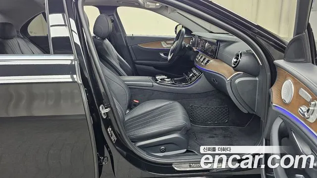 2020 Mercedes-Benz E-Class W213 E300e 4MATIC Exclusive Sold VIN W1KZF5EB8LA812597 – odometer reading
