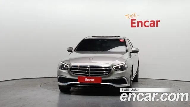 2021 Mercedes-Benz E-Class W213 E300e 4matic Exclusive Sold VIN W1KZF5EB9MA986129 – front exterior