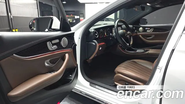 2021 Mercedes-Benz E-Class W213 E450 4MATIC Exclusive Sold VIN W1KZF5KB4MB000522 – interior seats 2021 Mercedes-Benz E-Class W213 E450 4MATIC Exclusive Sold VIN W1KZF5KB4MB000522 – interior seats