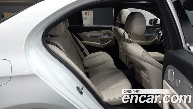 2021 Mercedes-Benz E-Class W213 E350 4MATIC Avantgarde Sold VIN W1KZF8GB0MA993016 – interior seats