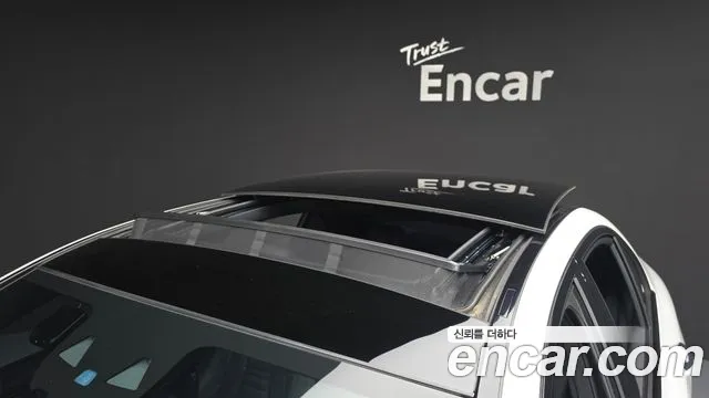 2023 Mercedes-Benz E-Class W213 E350 4MATIC AMG Line Sold VIN W1KZF8GB0PB124060 – engine bay 2023 Mercedes-Benz E-Class W213 E350 4MATIC AMG Line Sold VIN W1KZF8GB0PB124060 – engine bay