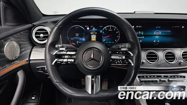 2022 Mercedes-Benz E-Class W213 E350 4MATIC AMG Line Sold VIN W1KZF8GB1NB047650 – rear exterior