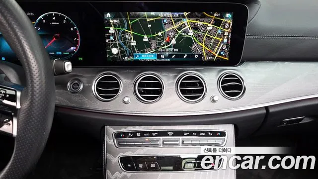 2023 Mercedes-Benz E-Class W213 E350 4MATIC AMG Line Sold VIN W1KZF8GB1PB181335 – interior seats