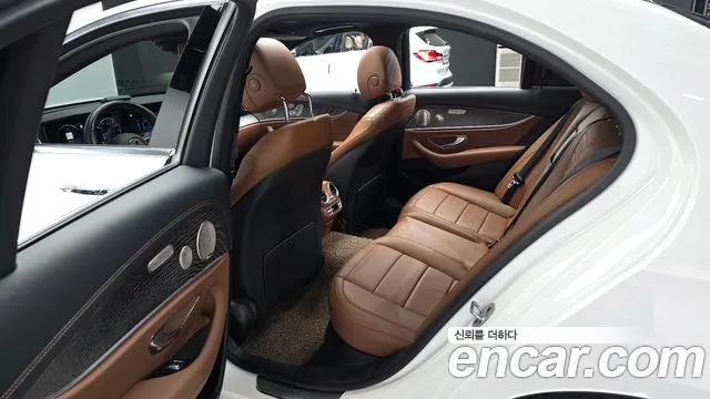 2021 Mercedes-Benz E-Class W213 E350 4MATIC AMG Line Sold VIN W1KZF8GB2MA966254 – engine bay