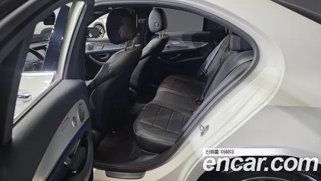 2021 Mercedes-Benz E-Class W213 E350 4MATIC Avantgarde Sold VIN W1KZF8GB2MA969977 – photo 19 2021 Mercedes-Benz E-Class W213 E350 4MATIC Avantgarde Sold VIN W1KZF8GB2MA969977 – photo 19