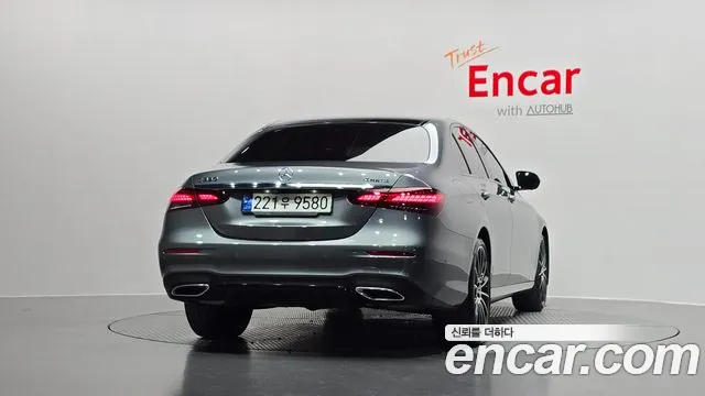 2023 Mercedes-Benz E-Class W213 E350 4MATIC AMG Line Sold VIN W1KZF8GB5PB116567 – side profile
