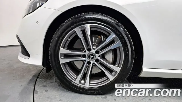 2021 Mercedes-Benz E-Class W213 E350 4MATIC Avantgarde Sold VIN W1KZF8GB6MA916814 – photo 19