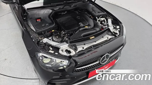 2022 Mercedes-Benz E-Class W213 E350 4MATIC AMG Line Sold VIN W1KZF8GB6NB065786 – exterior detail