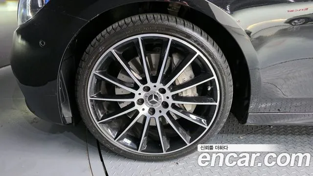 2023 Mercedes-Benz E-Class W213 E350 4MATIC AMG Line Sold VIN W1KZF8GB6PB116237 – side profile