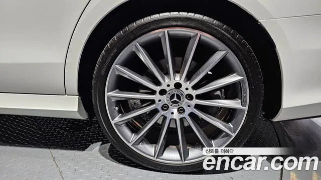 2022 Mercedes-Benz E-Class W213 E350 4MATIC AMG Line Sold VIN W1KZF8GB7NB070981 – photo 17
