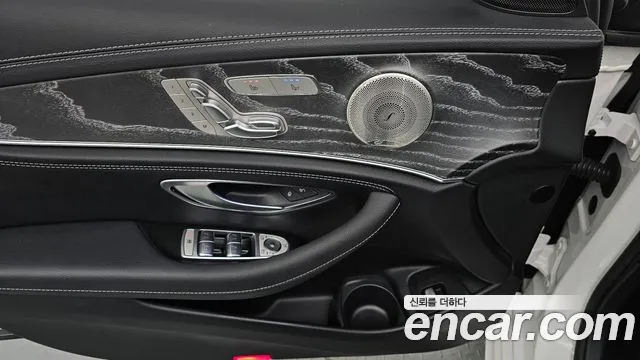 2022 Mercedes-Benz E-Class W213 E350 4MATIC AMG Line Sold VIN W1KZF8GB7NB098781 – dashboard