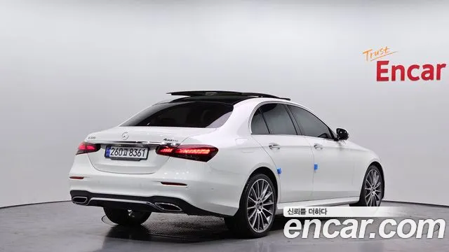 2022 Mercedes-Benz E-Class W213 E350 4MATIC AMG Line Sold VIN W1KZF8GB7NB098781 – trunk area