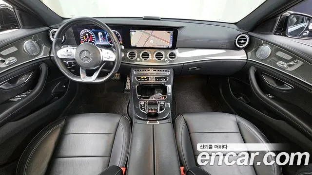2020 Mercedes-Benz E-Class W213 E350 4MATIC AMG Line Sold VIN W1KZF8GB8LA824151 – side profile