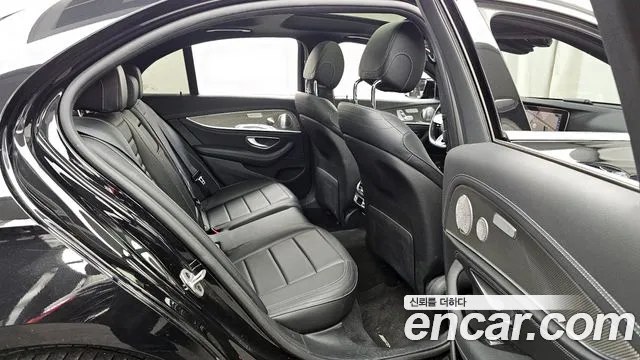 2020 Mercedes-Benz E-Class W213 E350 4MATIC AMG Line Sold VIN W1KZF8GB8LA824151 – odometer reading