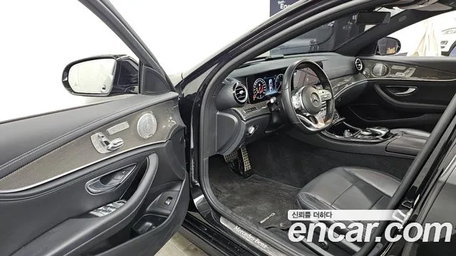2020 Mercedes-Benz E-Class W213 E350 4MATIC AMG Line Sold VIN W1KZF8GB8LA824151 – photo 17