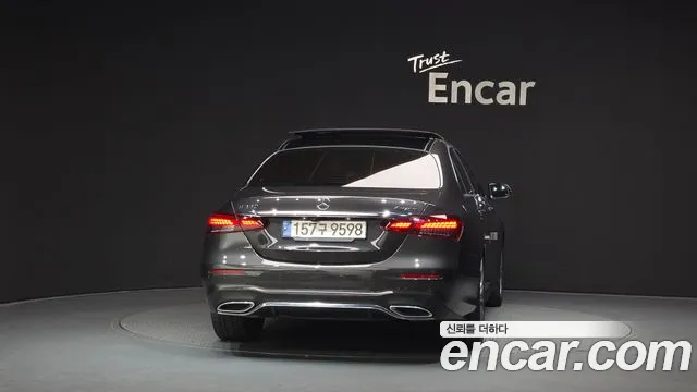 2021 Mercedes-Benz E-Class W213 E350 4MATIC AMG Line Sold VIN W1KZF8GB8MA948390 – dashboard