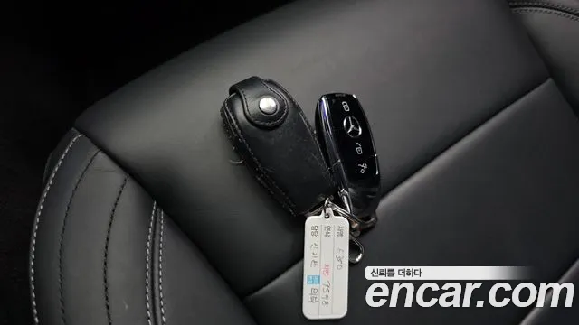 2021 Mercedes-Benz E-Class W213 E350 4MATIC AMG Line Sold VIN W1KZF8GB8MA948390 – photo 13