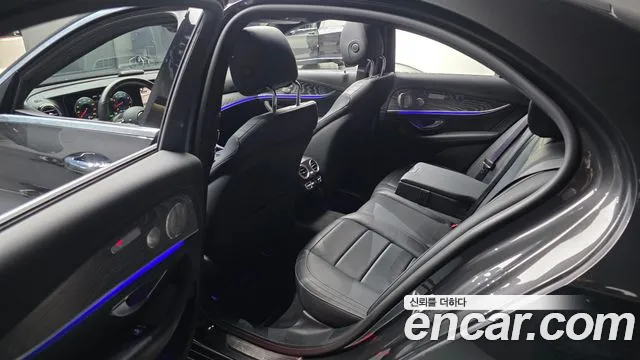 2021 Mercedes-Benz E-Class W213 E350 4MATIC AMG Line Sold VIN W1KZF8GB8MA948390 – photo 25