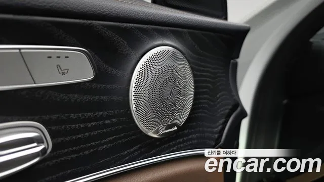 2021 Mercedes-Benz E-Class W213 E350 4MATIC Avantgarde Sold VIN W1KZF8GB8MA988548 – exterior detail