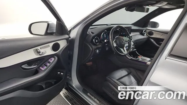 2021 Mercedes-Benz GLC-Class X253 GLC300e 4MATIC Sold VIN W1N0G5DB111111111 – interior seats