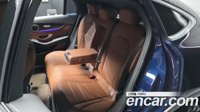2021 Mercedes-Benz GLC-Class X253 GLC300e 4MATIC Coupe Sold VIN W1N0J5DB4MF893064 – side profile
