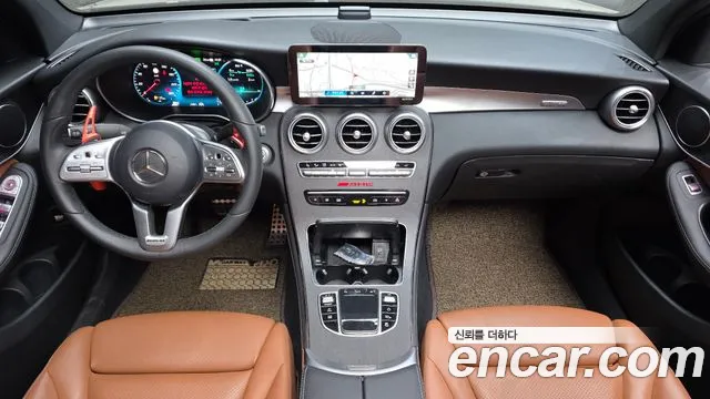 2021 Mercedes-Benz GLC-Class X253 GLC300e 4MATIC Coupe Sold VIN W1N0J5DB4MF893064 – interior seats