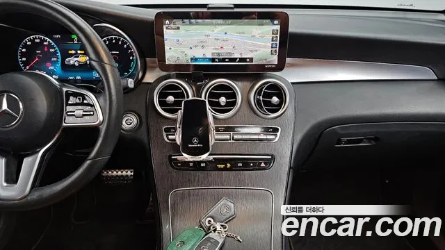 2021 Mercedes-Benz GLC-Class X253 GLC300e 4MATIC Coupe Sold VIN W1N0J5DB8MF876851 – interior seats 2021 Mercedes-Benz GLC-Class X253 GLC300e 4MATIC Coupe Sold VIN W1N0J5DB8MF876851 – interior seats