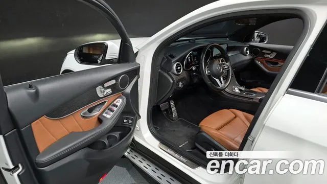2021 Mercedes-Benz GLC-Class X253 GLC300e 4MATIC Coupe Sold VIN W1N0J5DBXMF893425 – photo 13 2021 Mercedes-Benz GLC-Class X253 GLC300e 4MATIC Coupe Sold VIN W1N0J5DBXMF893425 – photo 13