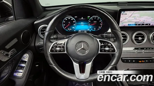 2020 Mercedes-Benz Glc-Class X253 Gcl300 4matic Coupe Sold VIN W1N0J8EB5LF779542 – front exterior
