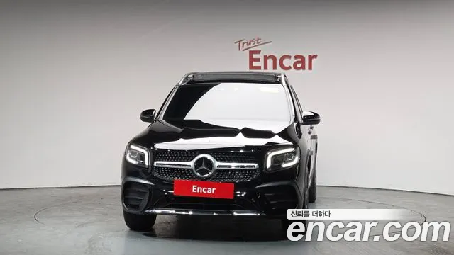 2022 Mercedes-Benz GLB-Class X247 GLB250 4MATIC Sold VIN W1N4M4HB0NW195212 – interior seats