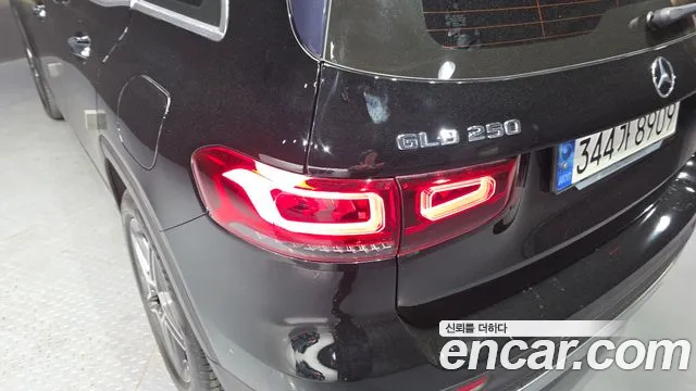 2021 Mercedes-Benz GLB-Class X247 GLB250 4MATIC Sold VIN W1N4M4HB111111111 – photo 20 2021 Mercedes-Benz GLB-Class X247 GLB250 4MATIC Sold VIN W1N4M4HB111111111 – photo 20