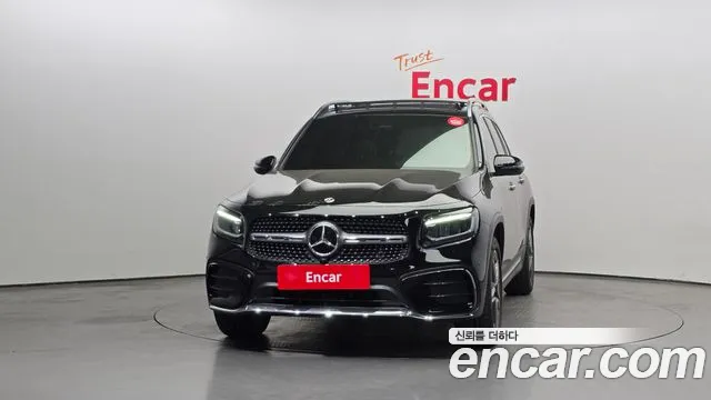2025 Mercedes-Benz GLB-Class X247 GLB250 4MATIC Sold VIN W1N4M4HB2SW399196 – interior seats