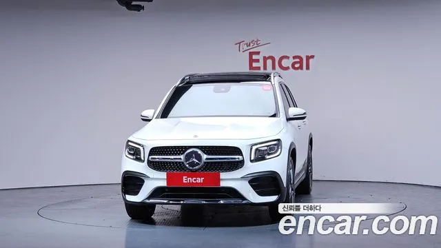 2021 Mercedes-Benz GLB-Class X247 GLB250 4MATIC Sold VIN W1N4M4HB8MW089623 – dashboard