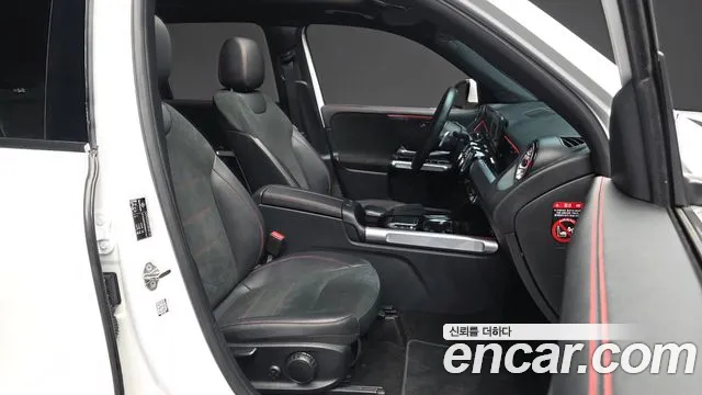 2022 Mercedes-Benz GLB-Class X247 GLB250 4MATIC Sold VIN W1N4M4HB9NW201167 – side profile