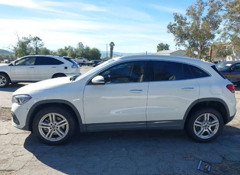 2021 MERCEDES-BENZ GLA-Class Used VIN W1N4N4GB0MJ132184 – undercarriage 2021 MERCEDES-BENZ GLA-Class Used VIN W1N4N4GB0MJ132184 – undercarriage