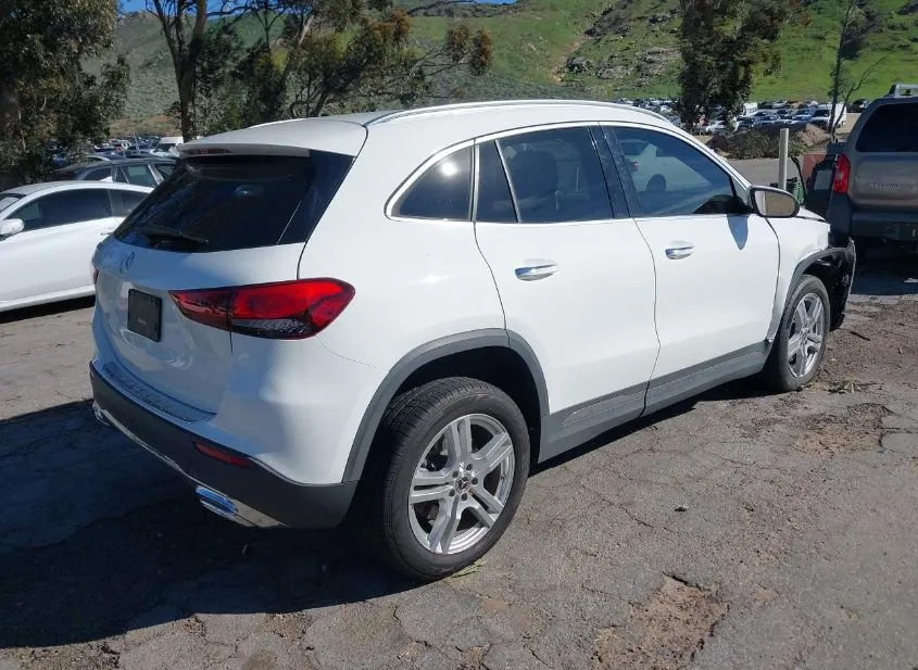 2021 MERCEDES-BENZ GLA-Class Used VIN W1N4N4GB0MJ132184 – odometer reading 2021 MERCEDES-BENZ GLA-Class Used VIN W1N4N4GB0MJ132184 – odometer reading