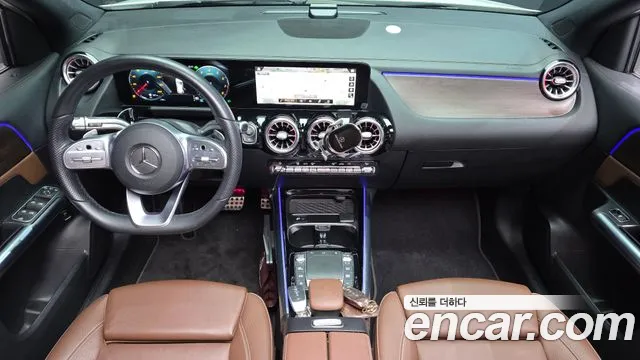 2021 Mercedes-Benz GLA-Class H247 GLA250 4MATIC Sold VIN W1N4N4HB0MJ247723 – interior seats 2021 Mercedes-Benz GLA-Class H247 GLA250 4MATIC Sold VIN W1N4N4HB0MJ247723 – interior seats
