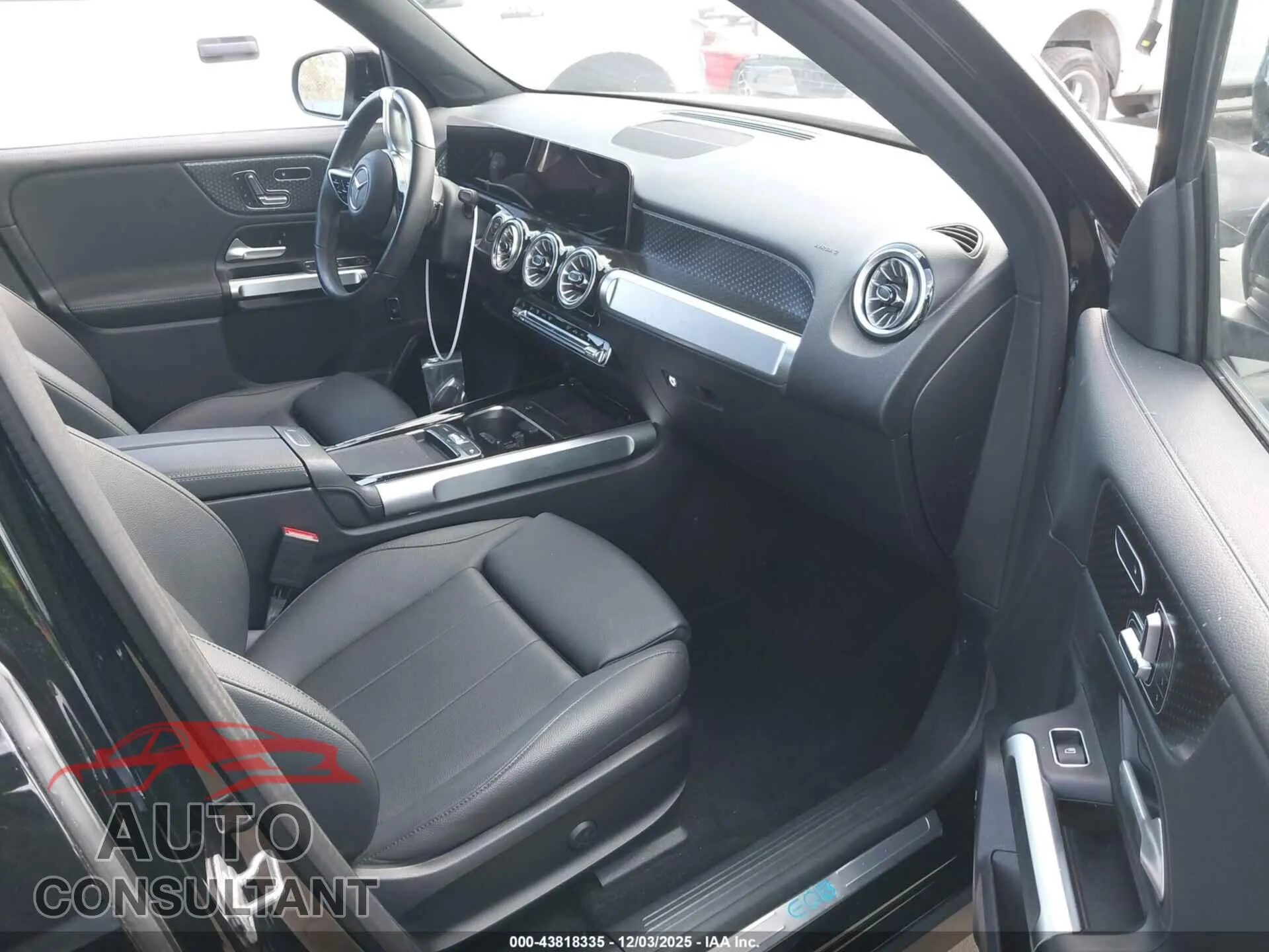 2024 MERCEDES-BENZ EQB 250 SUV Damaged VIN W1N9M0CB6RN109628 – interior seats