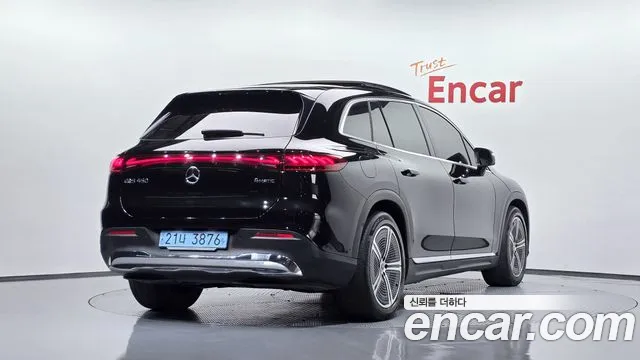2023 Mercedes-Benz EQS SUV X296 EQS450 4MATIC Sold VIN W1NDM2EB7PA023266 – interior seats