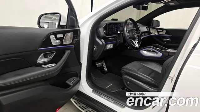 2023 Mercedes-Benz GLE-Class W167 GLE400d 4MATIC Coupe Sold VIN W1NFD2DB5PA882124 – interior seats
